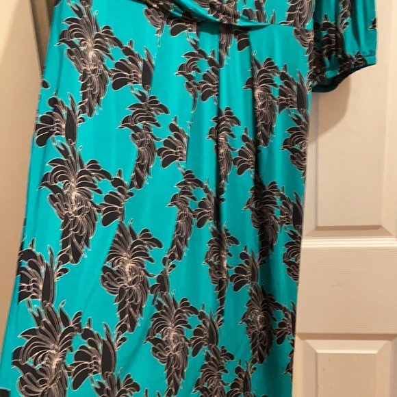 Laurel - Picture 4 of 14